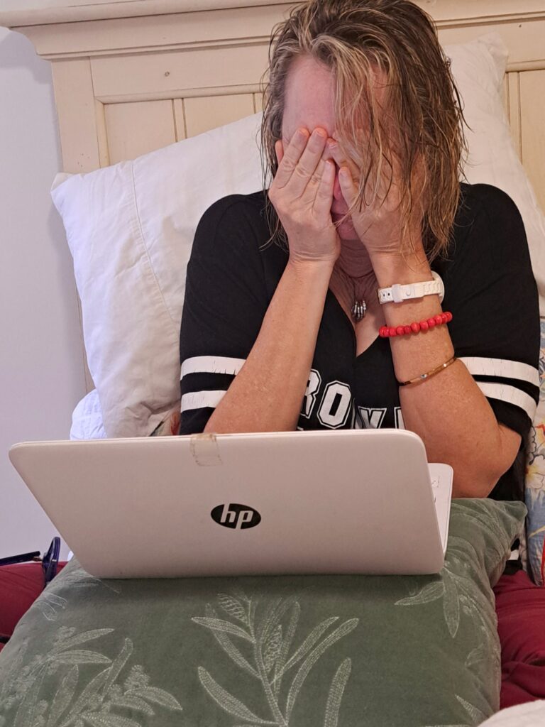 Sensei Sarhn Australian author of empowering teen and YA, coming of age fiction novel 'Osu'.  Sarhn reads Publishers Weekly review of her book for the first time with happy tears.